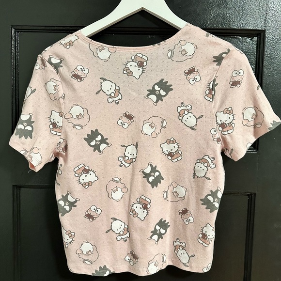 Hello Kitty Pink Top - Picture 4 of 8